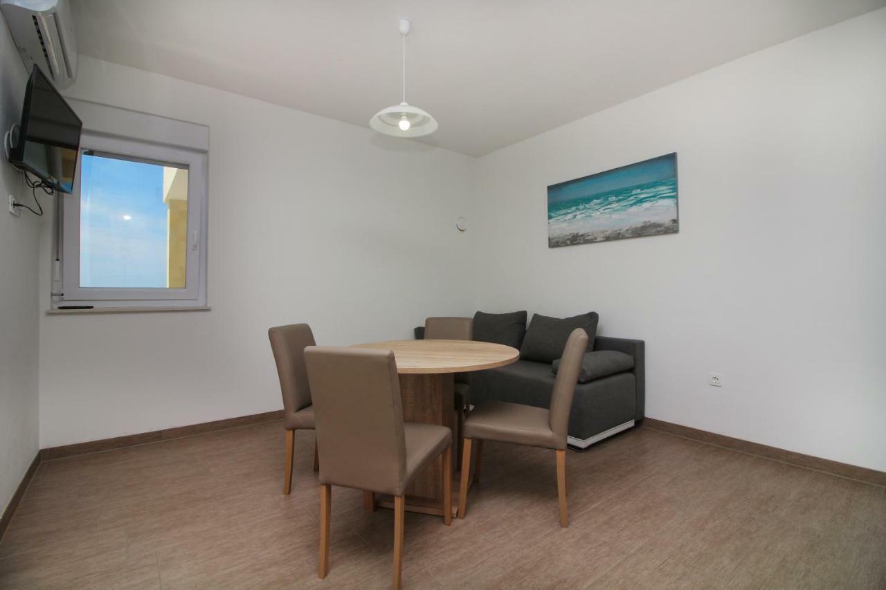 Apartmani Nejasmic Primošten Εξωτερικό φωτογραφία